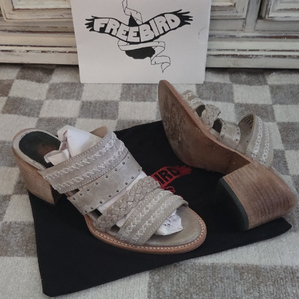 Freebird by Steven Albuquerque Beige Women's Size 10